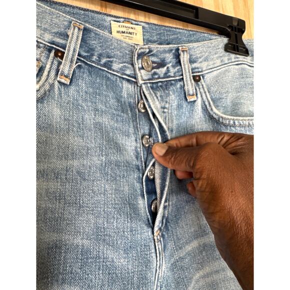 Citizens of Humanity Liya Size 25 High Rise Crop Distressed Button Fly Denim - Picture 3 of 9